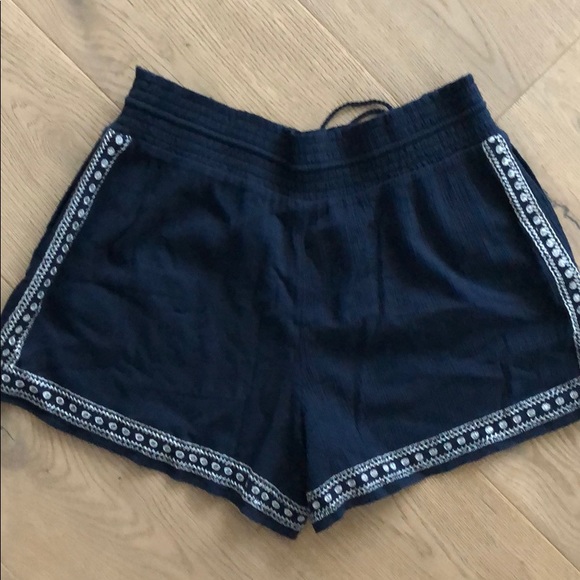 Patterned shorts - Picture 4 of 4